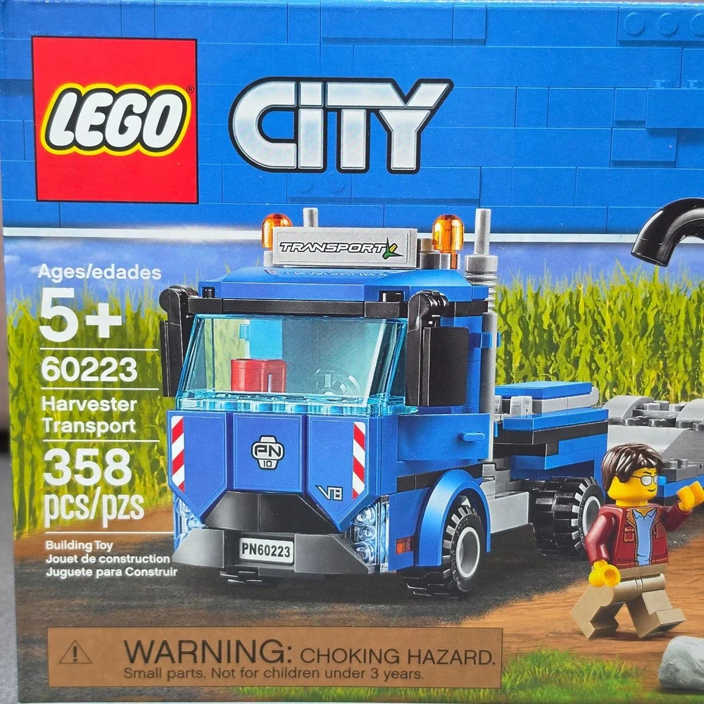 LEGO City Harvester Transport 60223 Kids New Sealed Farm Truck Set
